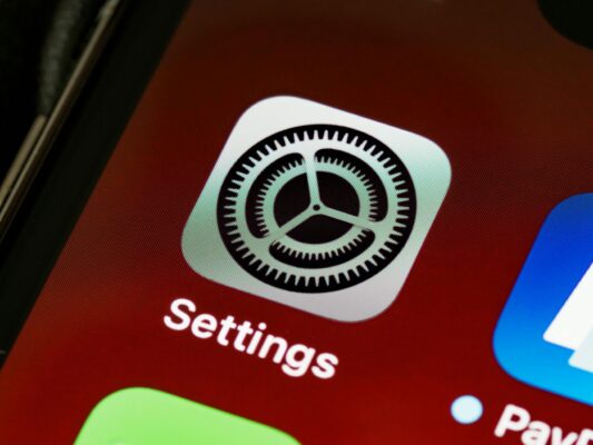 7 iPhone Settings to Fix Battery Drain Fast